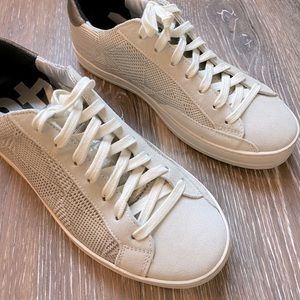 Worn only twice P448 John Prisma 37